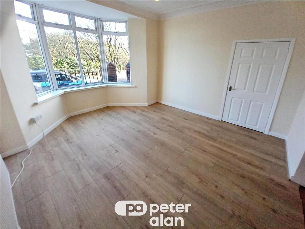 Property photo 2 of 9 Front