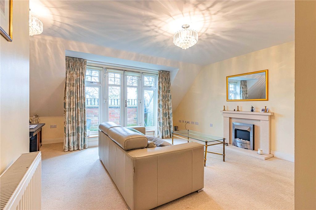 Property photo 2 of 24 Picture No. 03