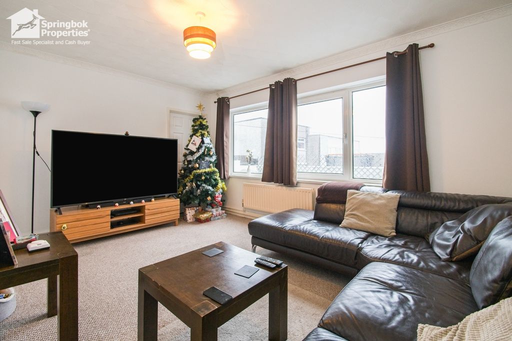 Property photo 2 of 12 Image 2