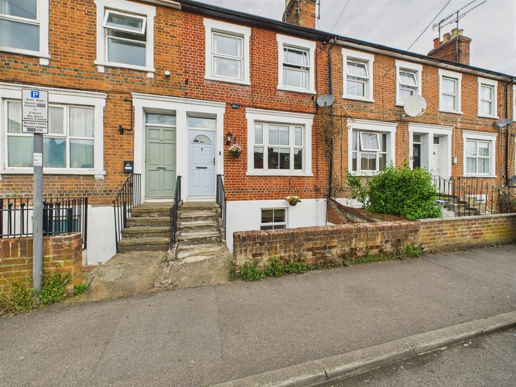 Property photo 1 of 17 Cam05510G0-Pr0005-Still001.Jpg