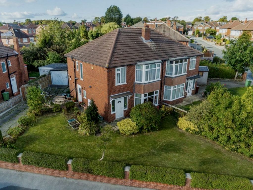 Property photo 2 of 30