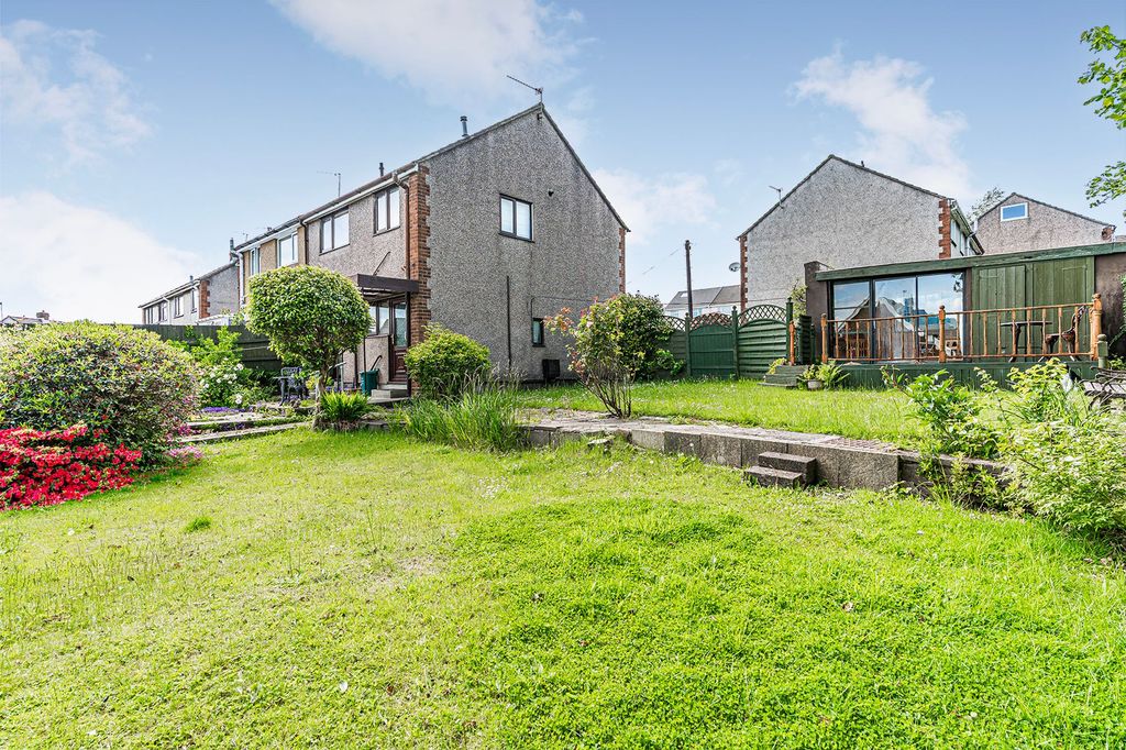 Property photo 3 of 29