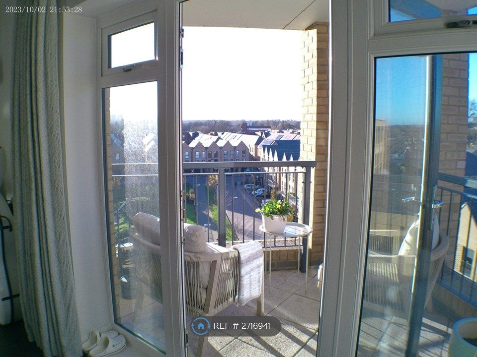 Property photo 2 of 9