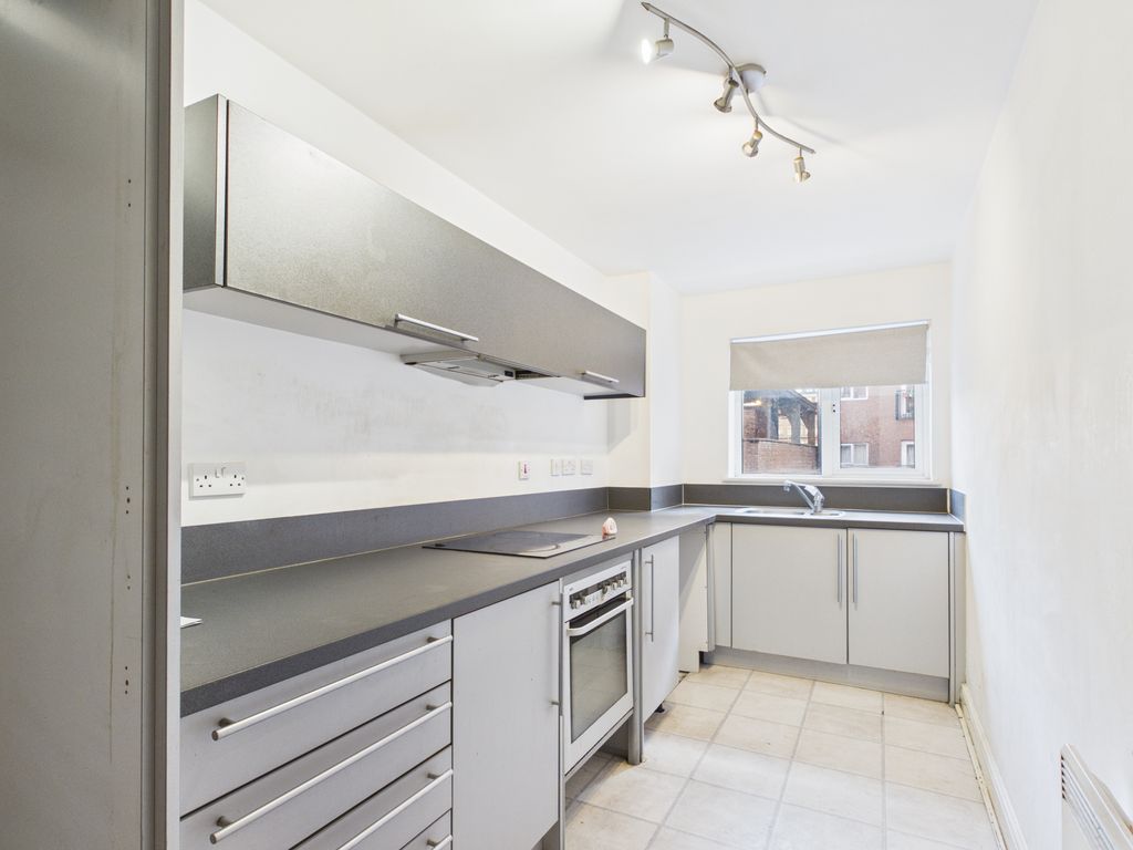 Property photo 2 of 18