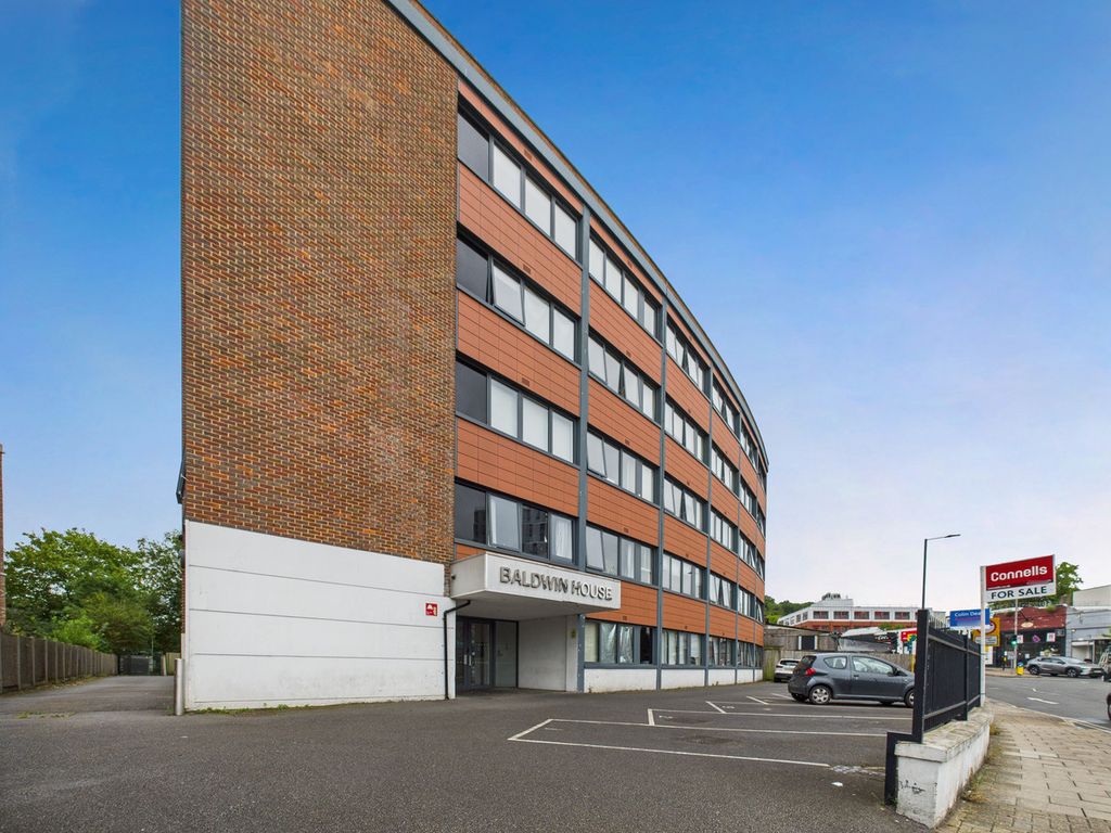 Property photo 3 of 16