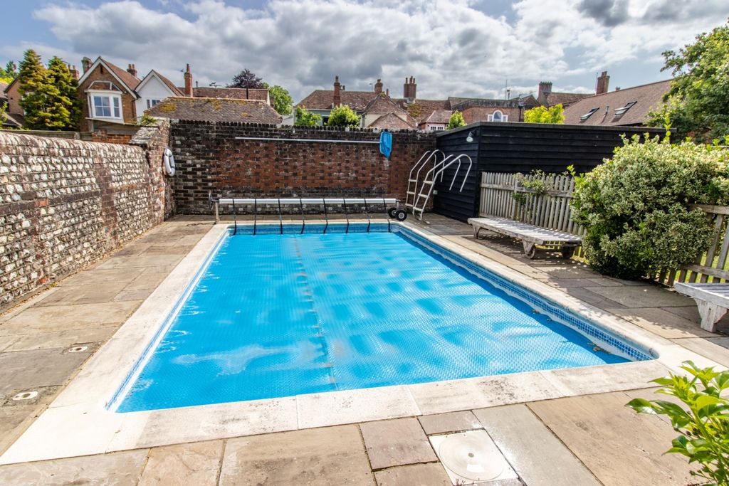 Property photo 3 of 28 Img_0060