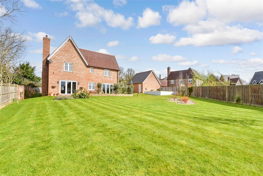 Property photo 2 of 18 Rear Garden