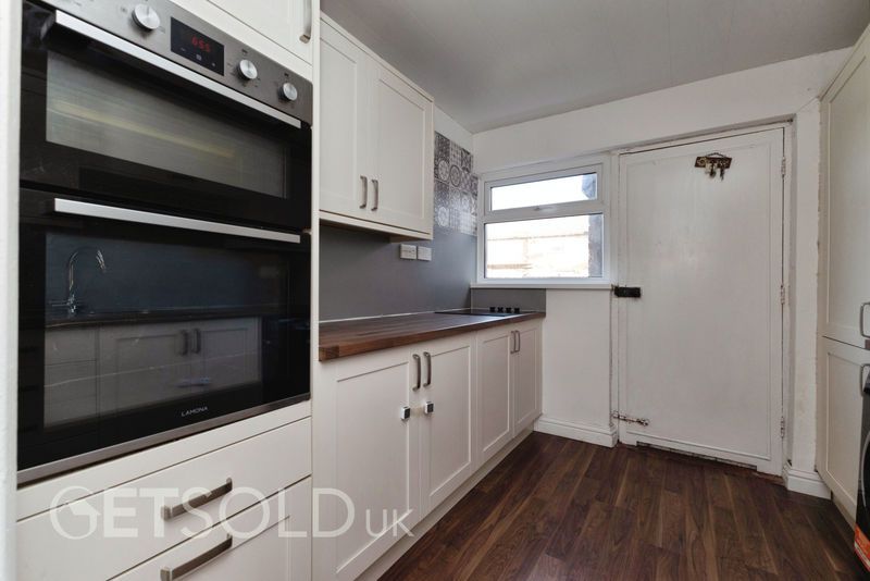 Property photo 3 of 10 Photo 9