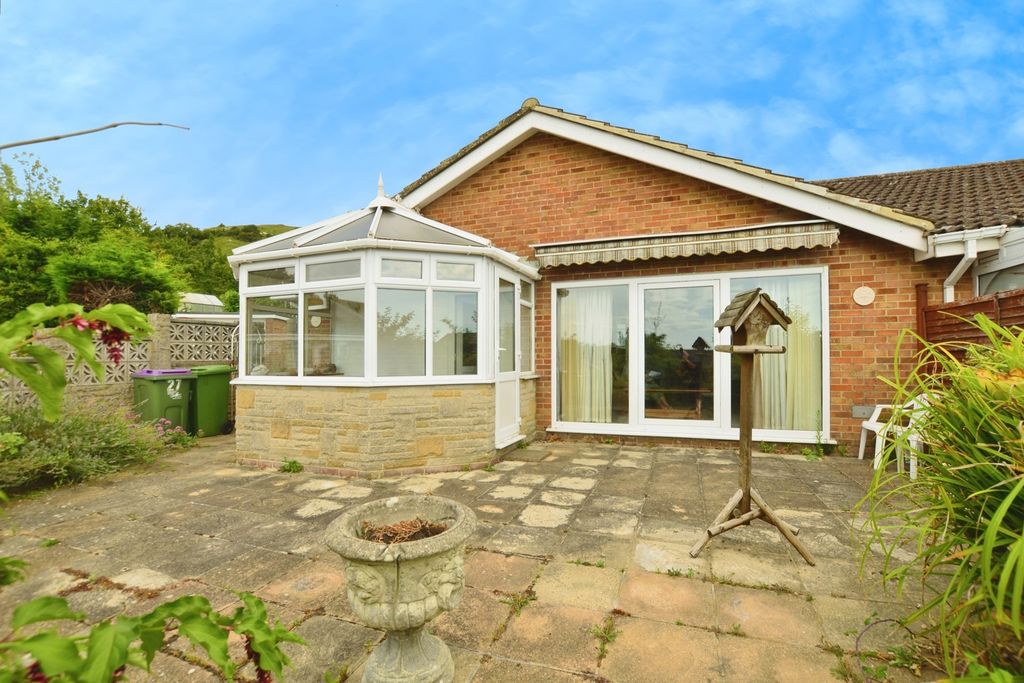 Property photo 1 of 17 Front
