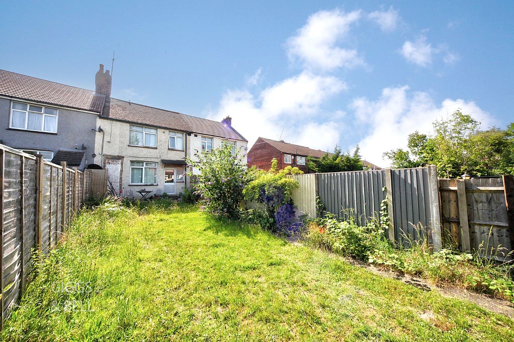 Additional image 15 of Land for saleShelley Road, Luton, Bedfordshire LU4