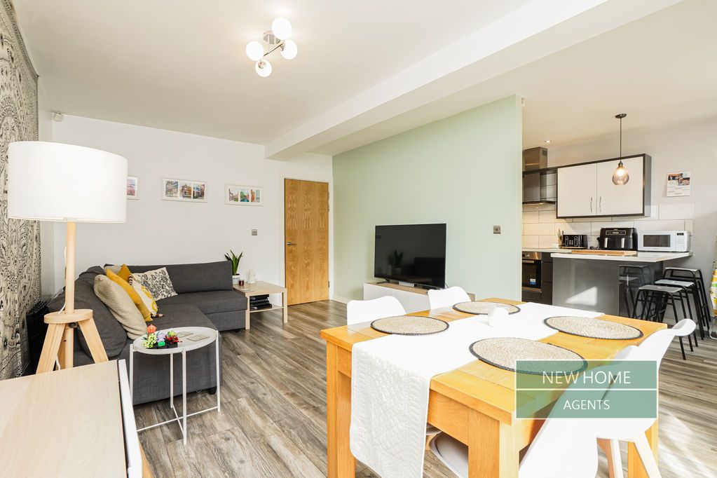 Property photo 2 of 14 Photo 1