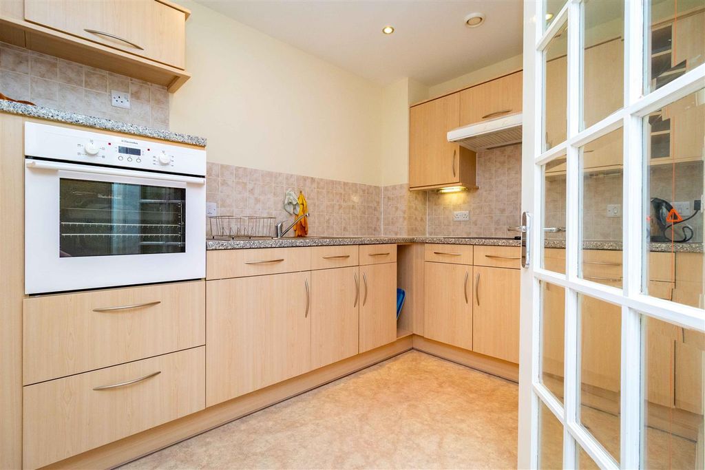 Property photo 2 of 10 Amelia-3.Jpg