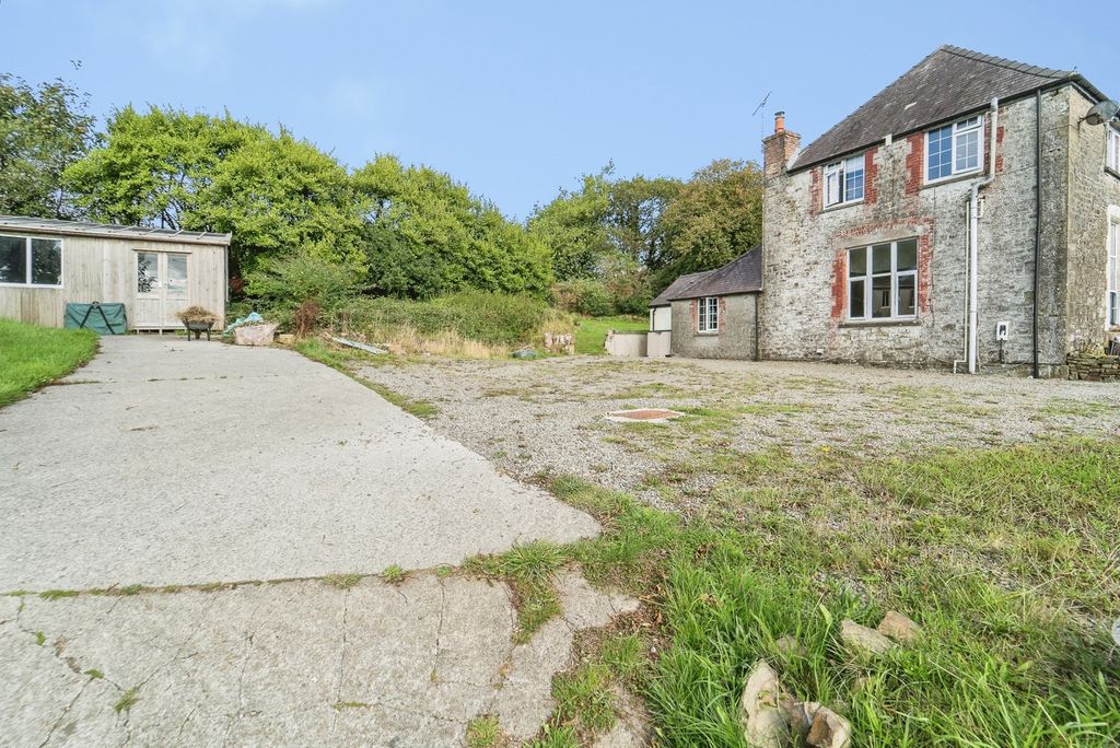 Property photo 2 of 27 Pbox-Img.Jpg