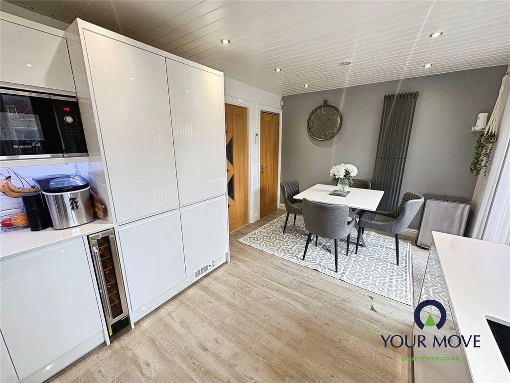 Property photo 3 of 32 Picture No. 03