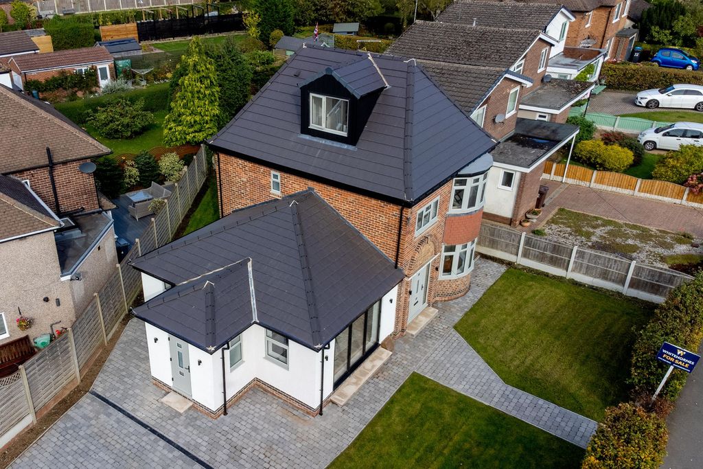 Property photo 1 of 49