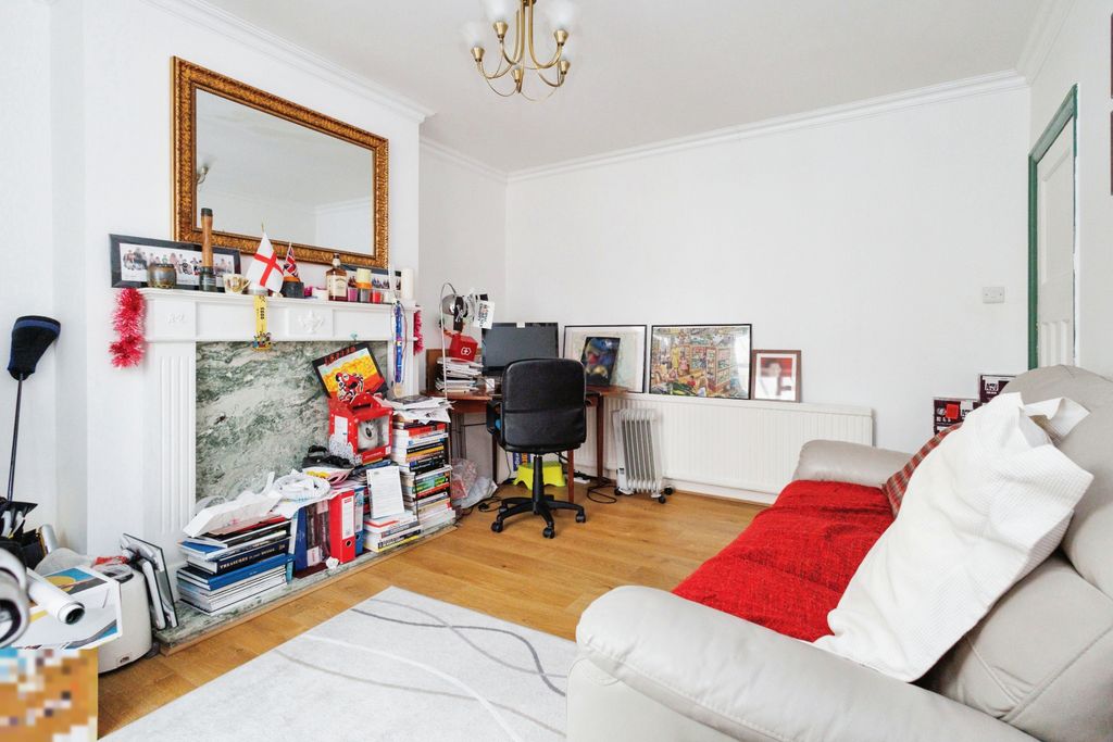 Property photo 2 of 15