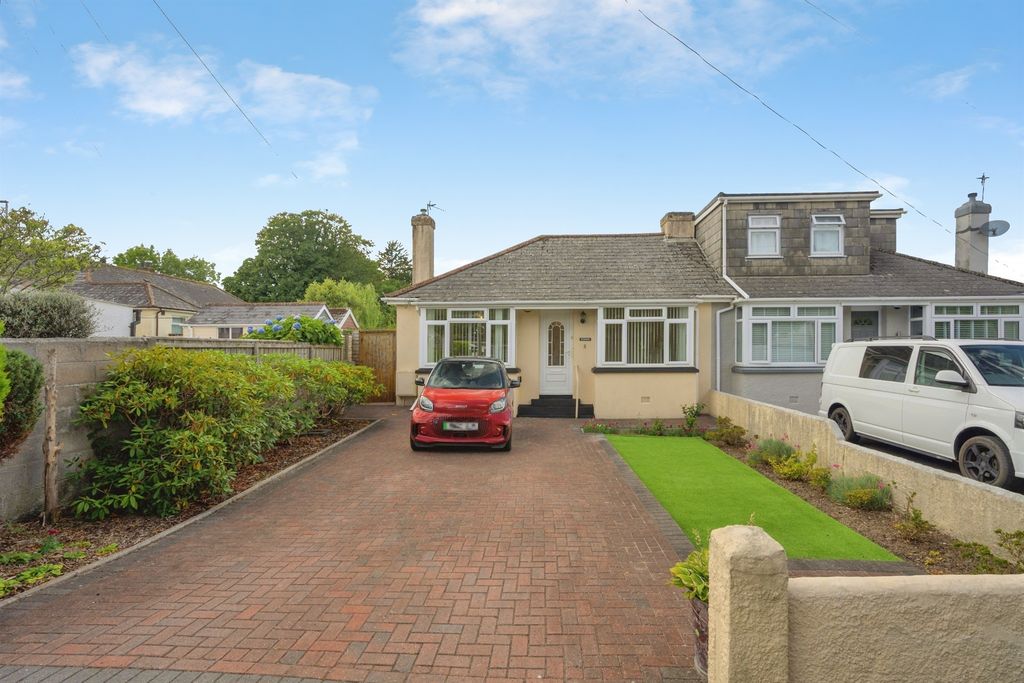 Property photo 1 of 29