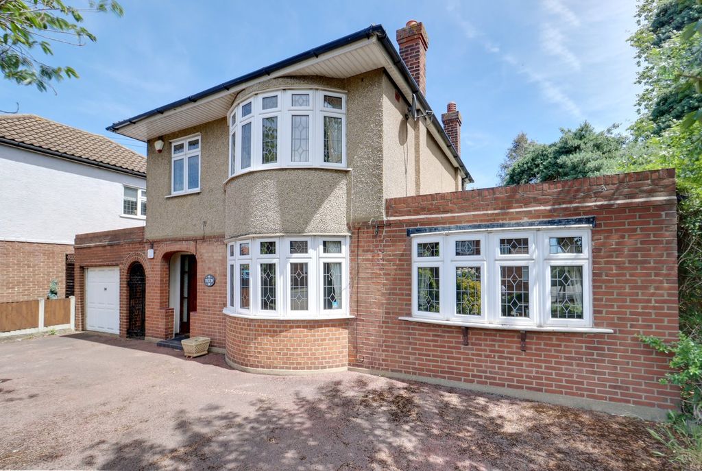 Property photo 1 of 26
