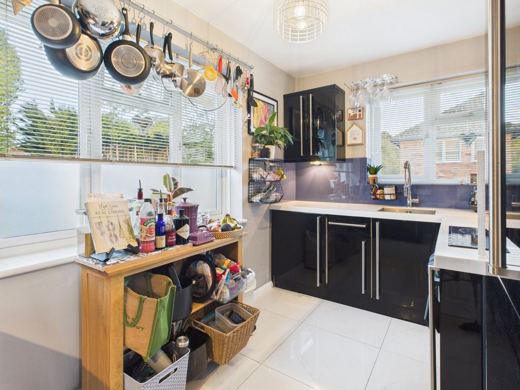 Property photo 2 of 19 Picture No. 42