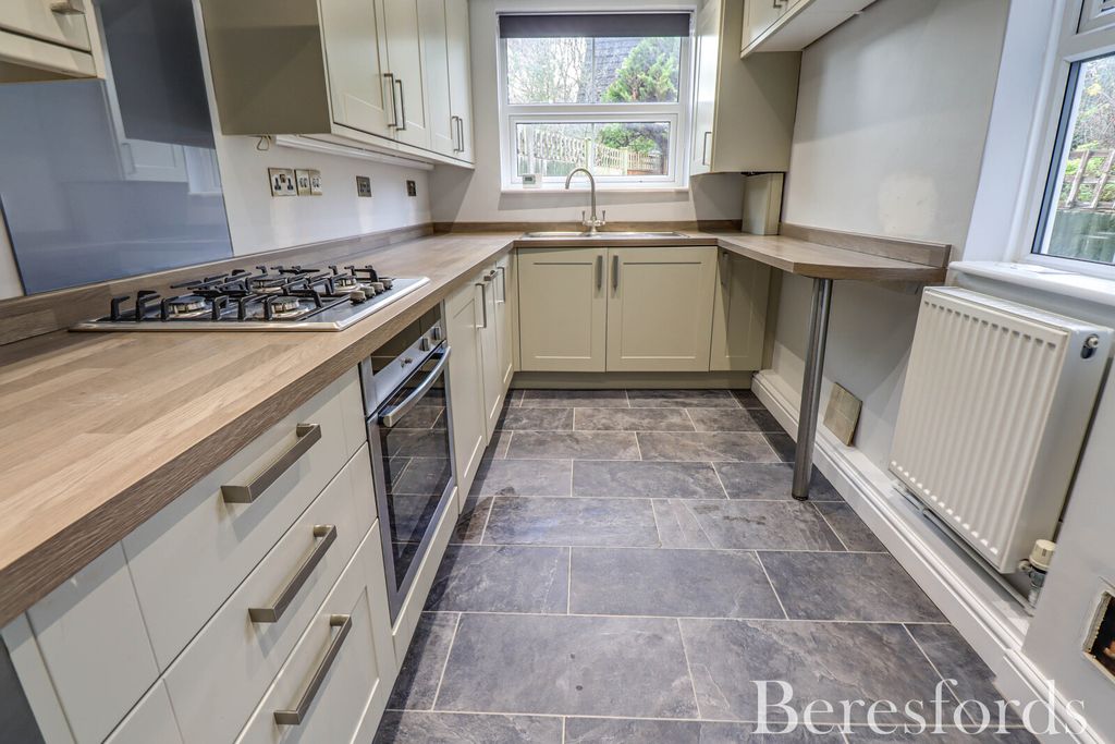 Property photo 3 of 15 Picture No. 13