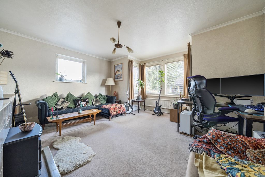 Property photo 3 of 23 Reception