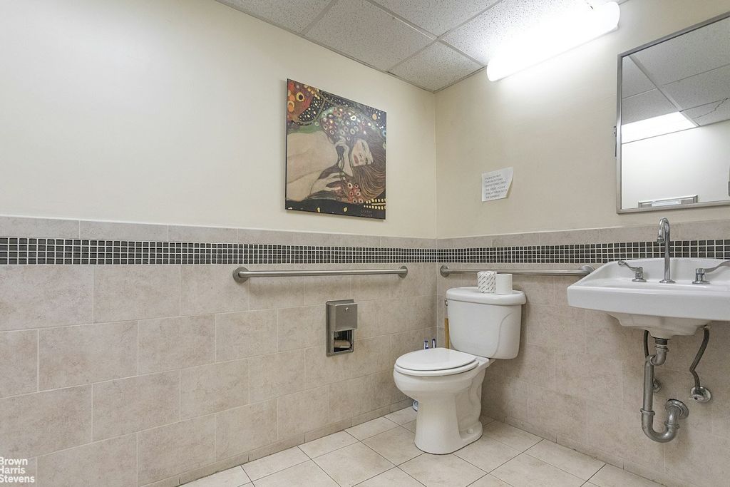 Property photo 2 of 3 <Alttext/>