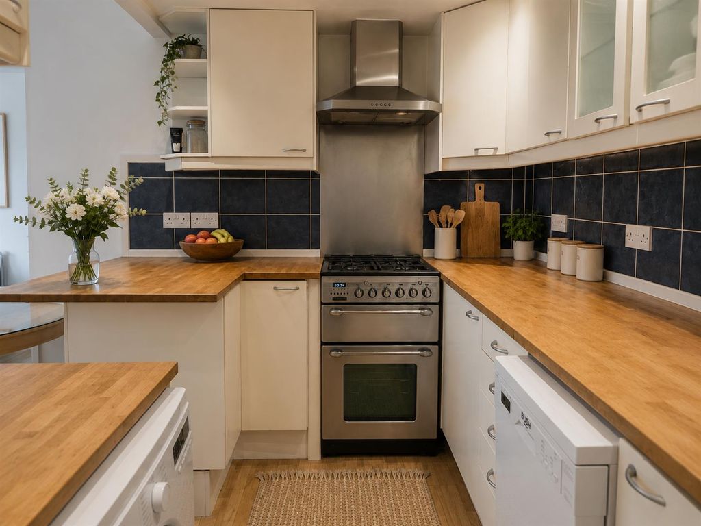 Property photo 3 of 6 10A716Cb-8226-4d99-9F1A-0697E0c65725.Png