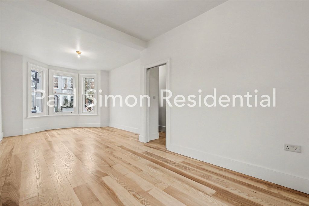 Property photo 2 of 25 Picture No. 07