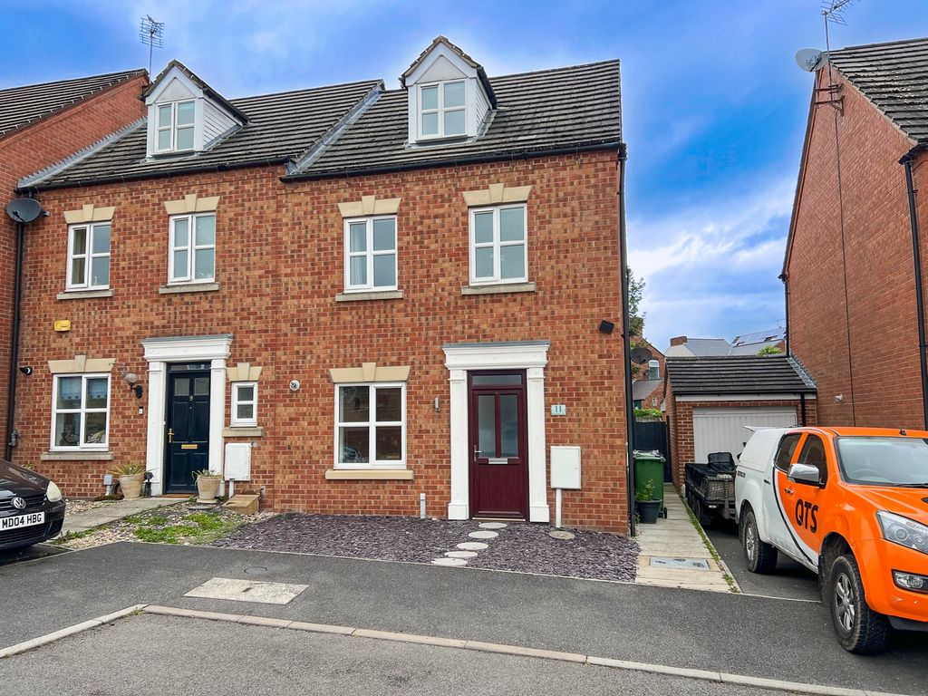 Property photo 1 of 13