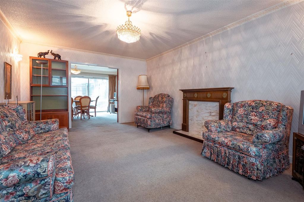 Property photo 2 of 34 Image 2