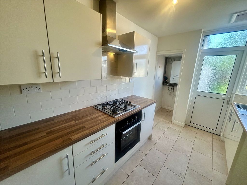 Property photo 3 of 15 Picture No. 02