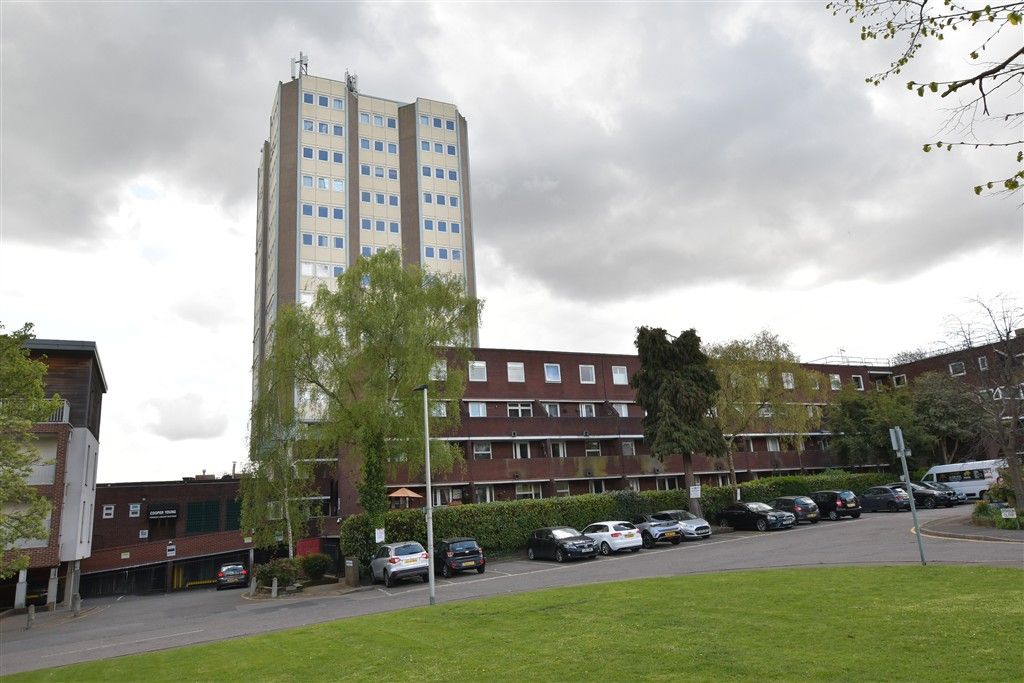 Property photo 2 of 8 External (Web)