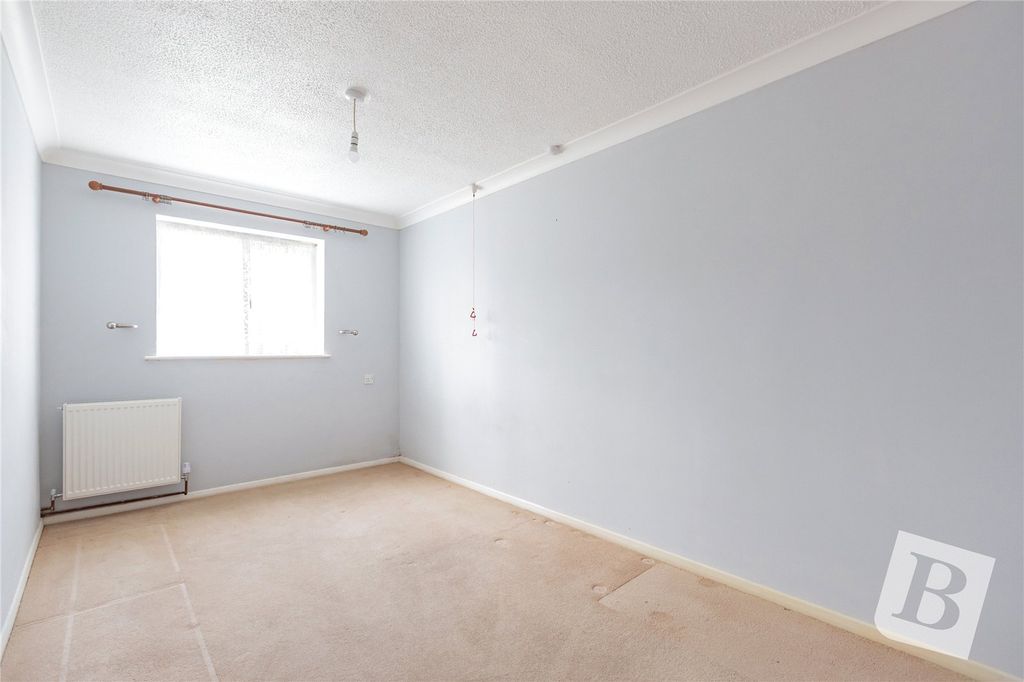 Property photo 3 of 18 Picture No. 06