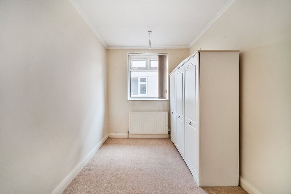 Property photo 2 of 21 Picture No. 37