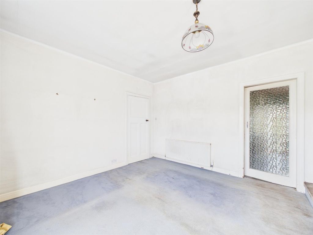 Property photo 3 of 21 Cam01486G0-Pr1037-Still002.Jpg