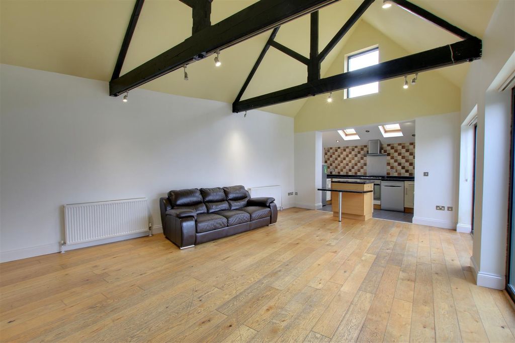 Property photo 3 of 9 Img_8098-Img_8100.Jpg