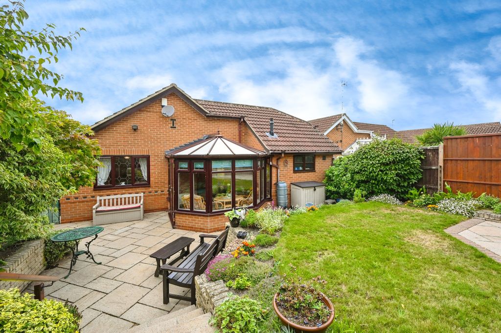 Property photo 2 of 18