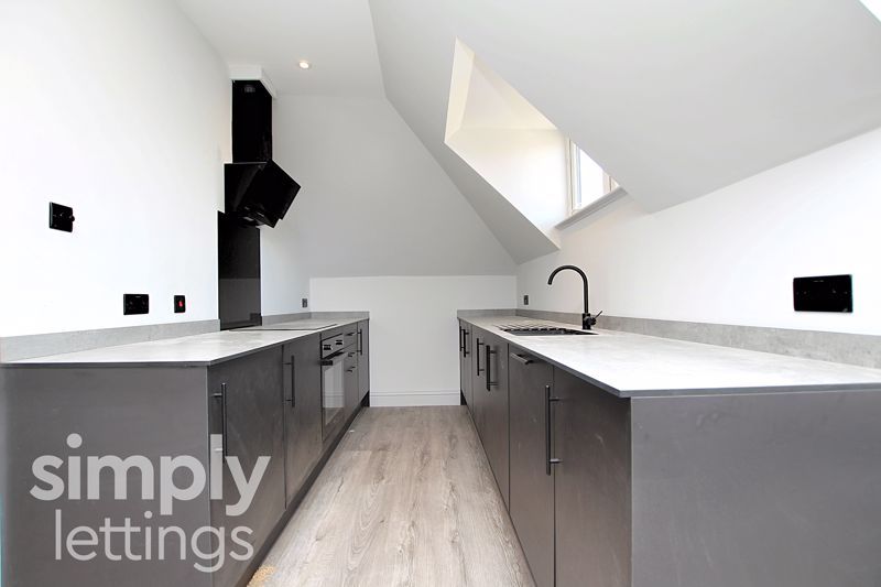 Property photo 1 of 10 Photo 2