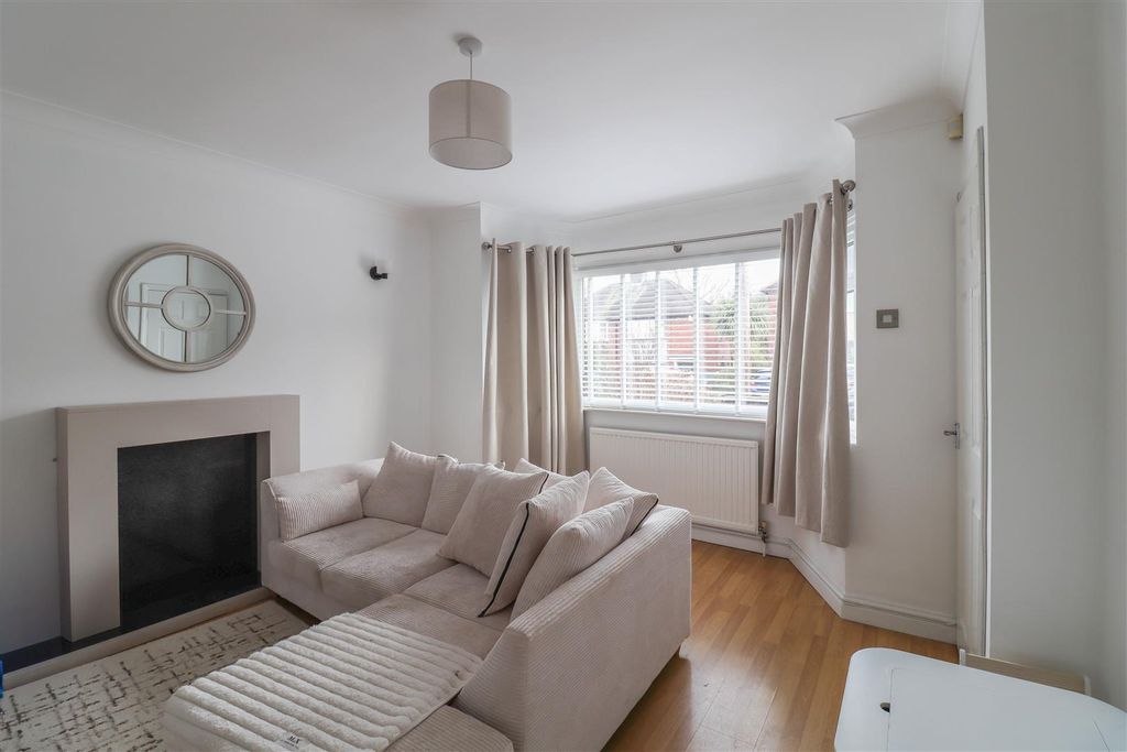 Property photo 2 of 15 Img_5160.Jpg