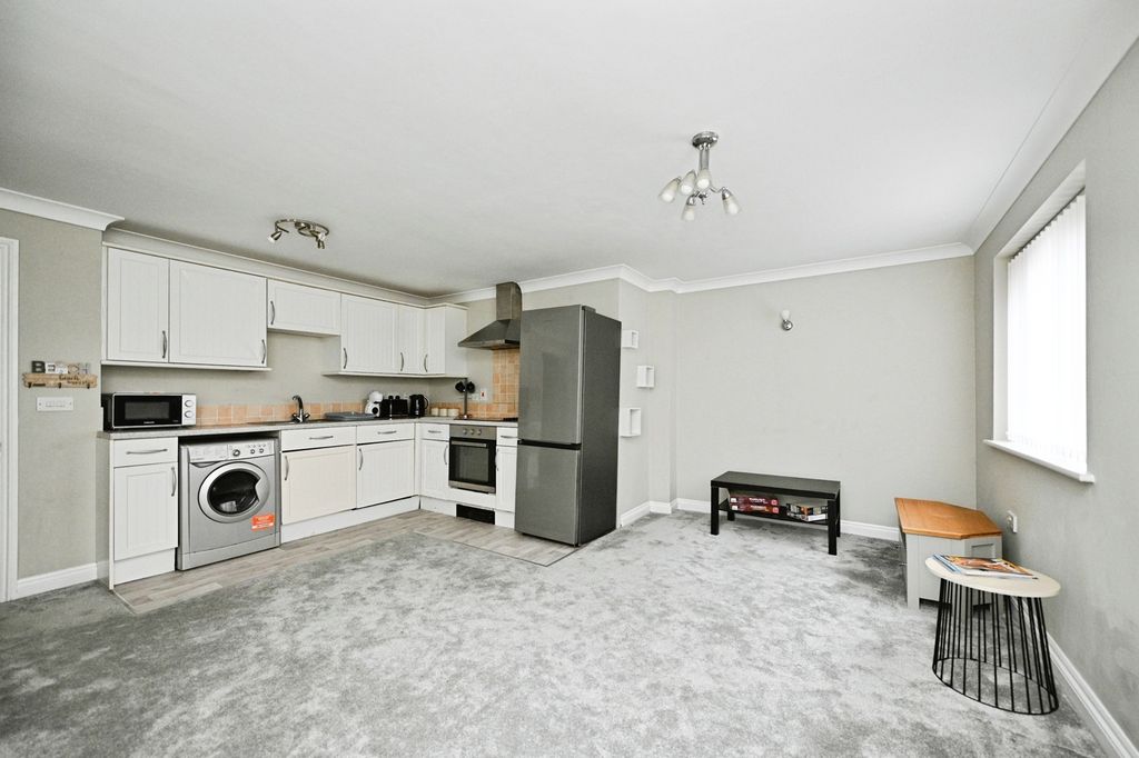 Property photo 2 of 18 Pbox-Img.Jpg