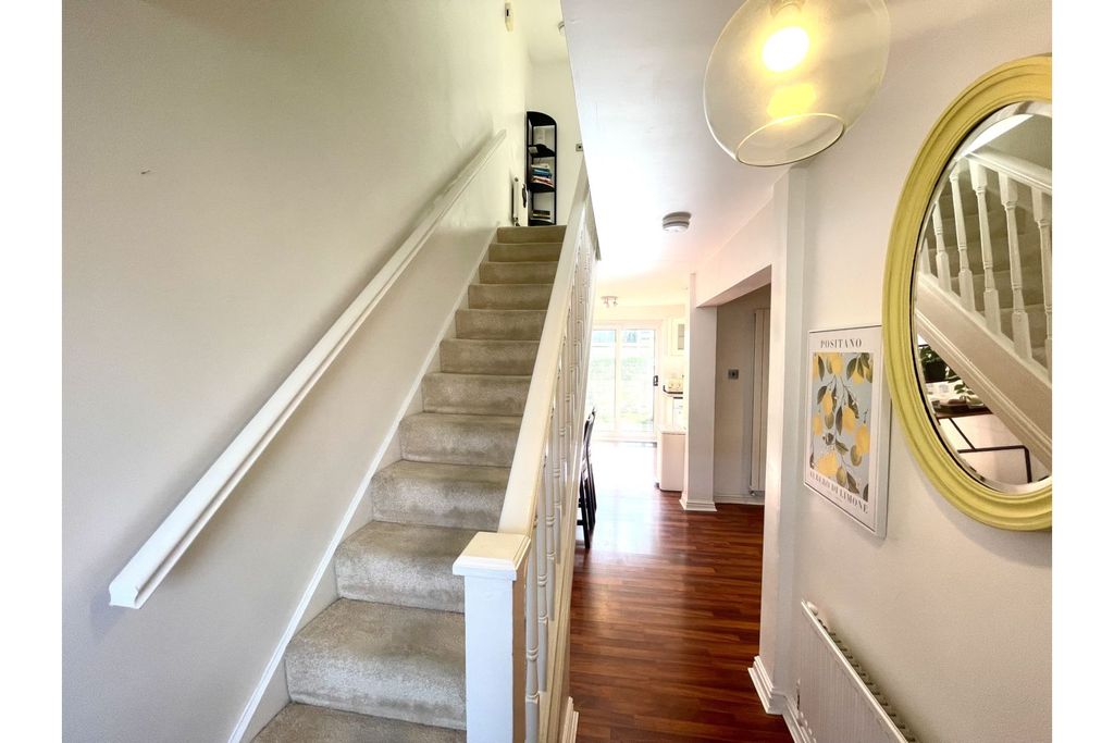 Property photo 1 of 27 Entrance Hallway