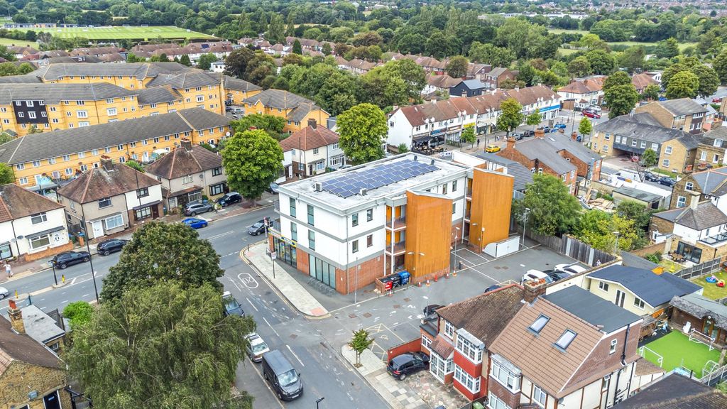 Property photo 1 of 19 Picture No. 20