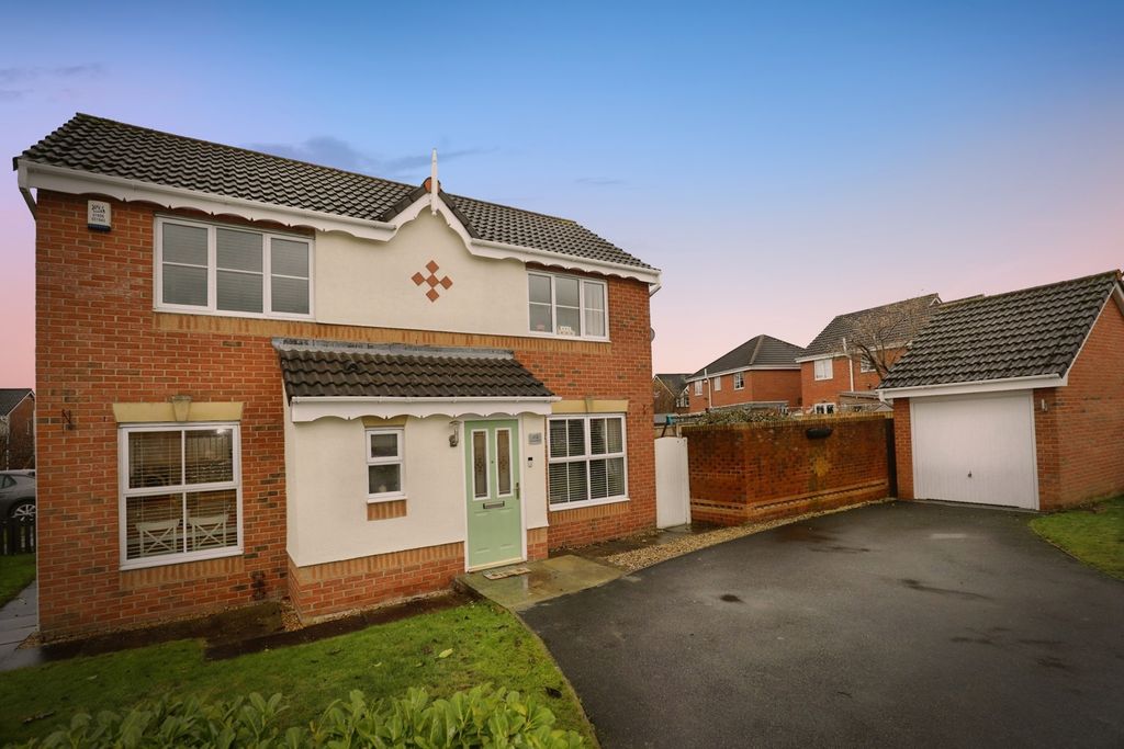 Property photo 1 of 23 Pbox-Img.Jpg