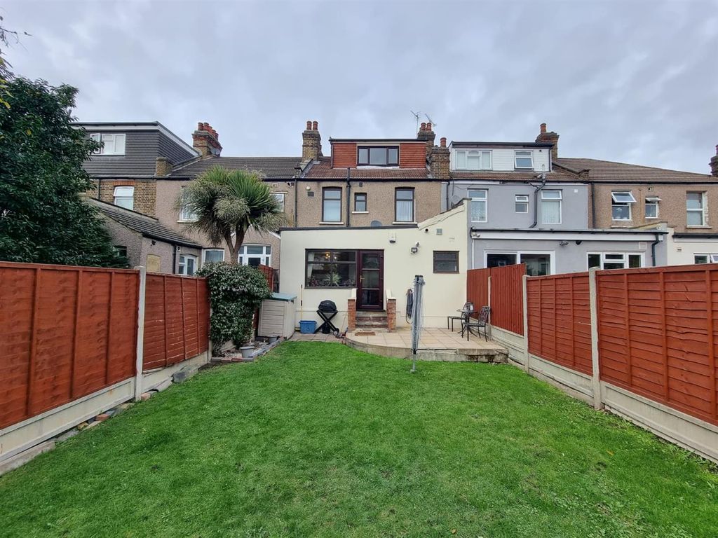 Property photo 1 of 29