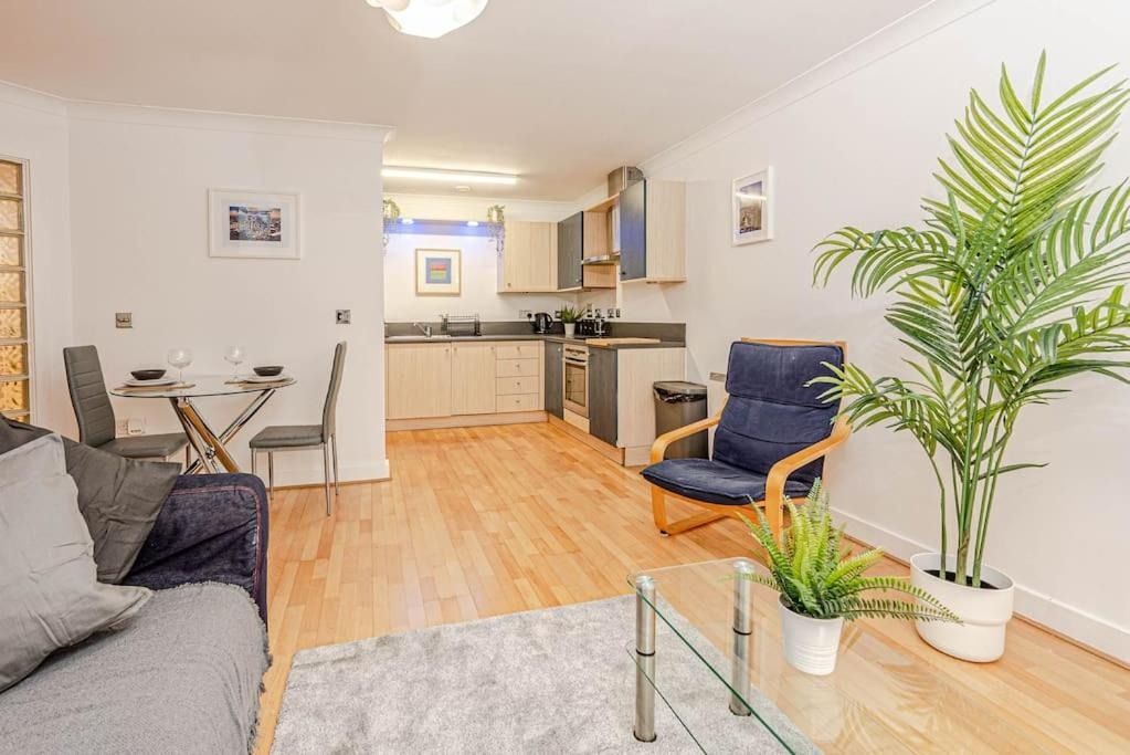 Property photo 1 of 12 2173340