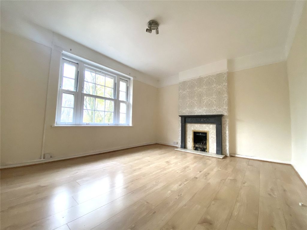 Property photo 2 of 14 Picture No. 07