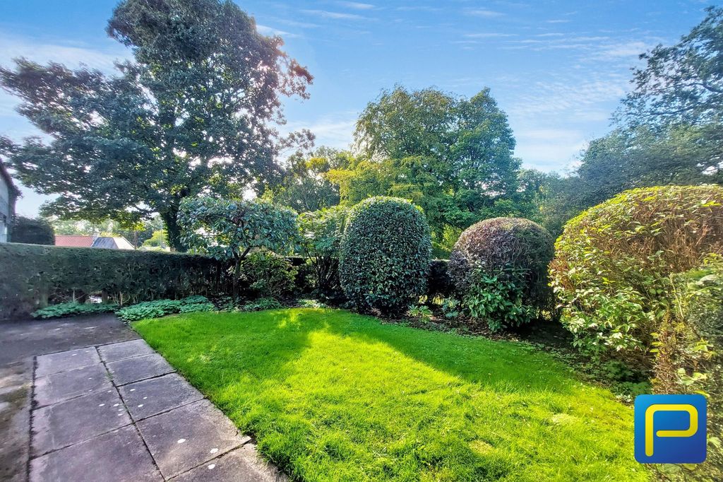 Property photo 2 of 24