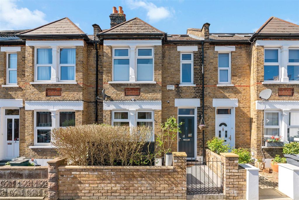 Property photo 2 of 16 External