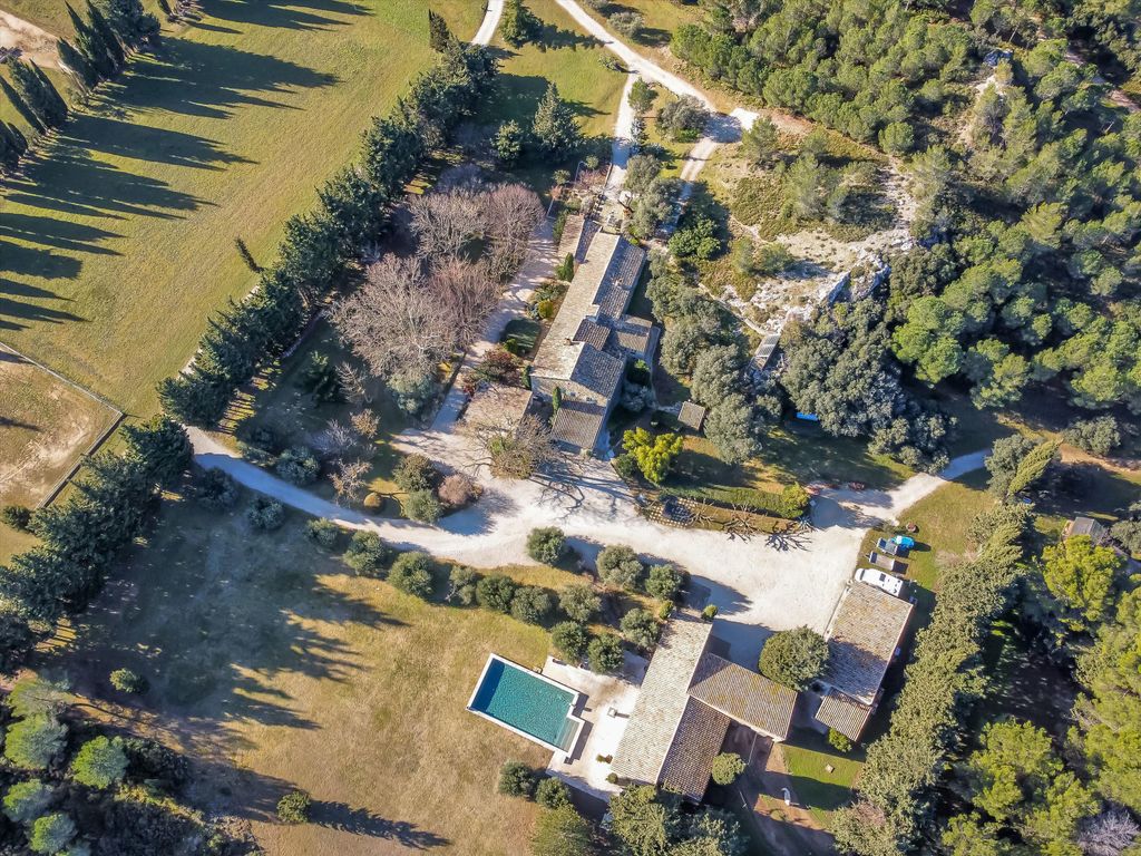 Property photo 3 of 20 Image