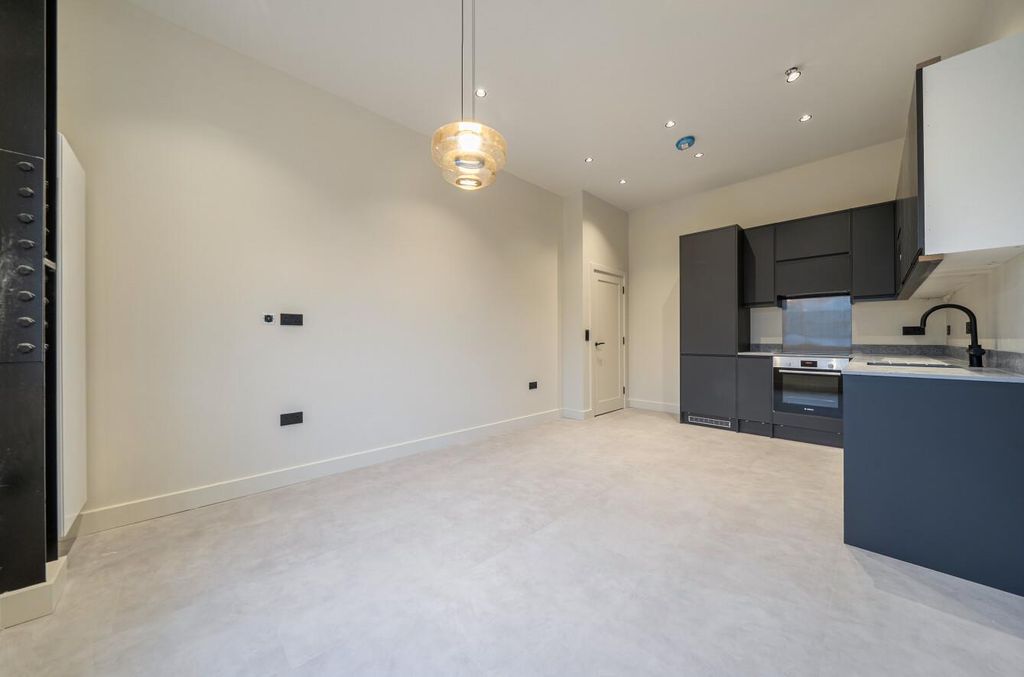 Property photo 2 of 10 Open Plan Living.Jpg